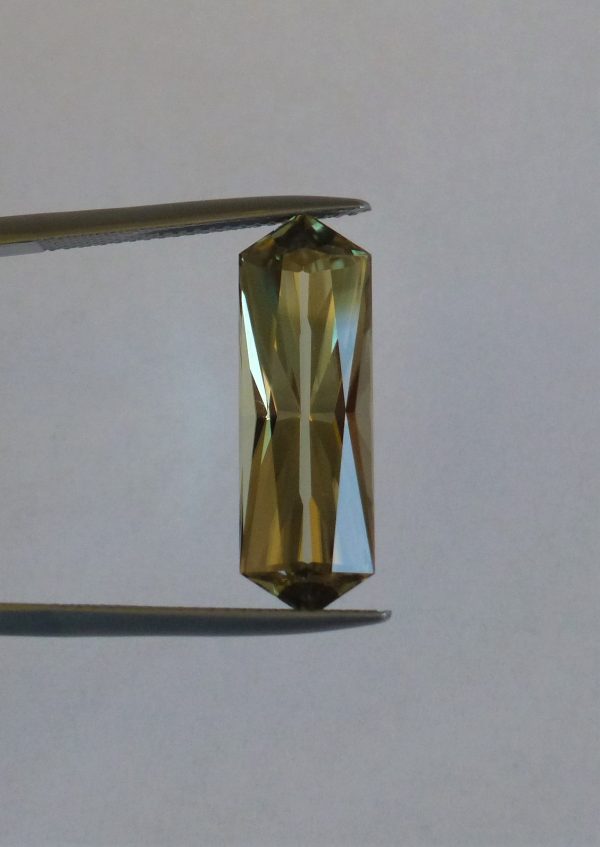 8.12 cts. Zultanite® Wobito Bowtie 23x7.5mm - Image 3